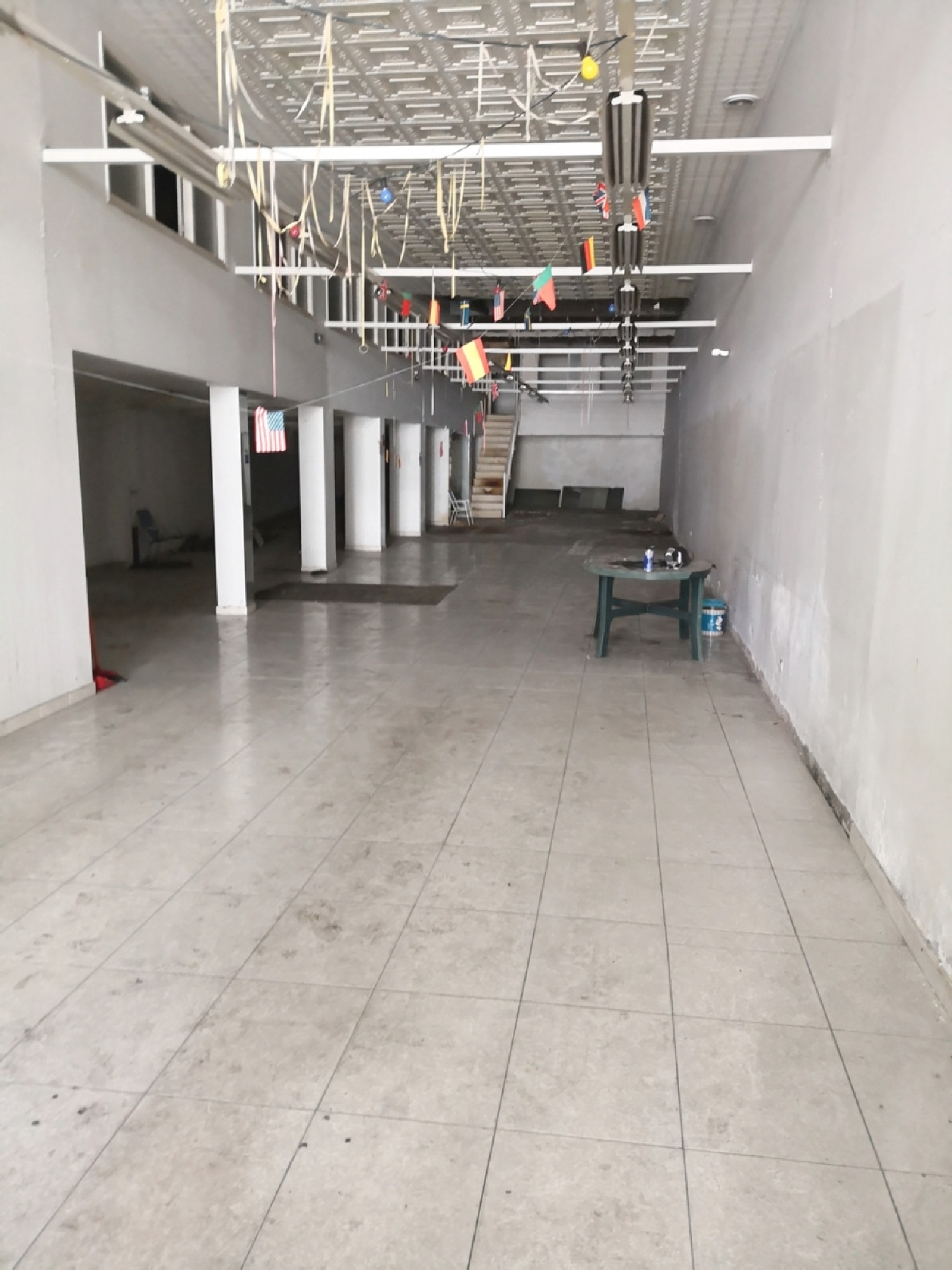  till salu lokal Cambre Bergantiños 3