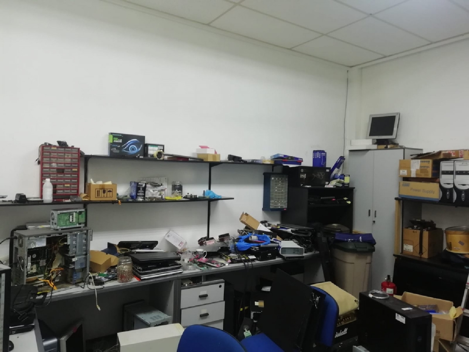  en venta local Baldaio Bergantiños 5