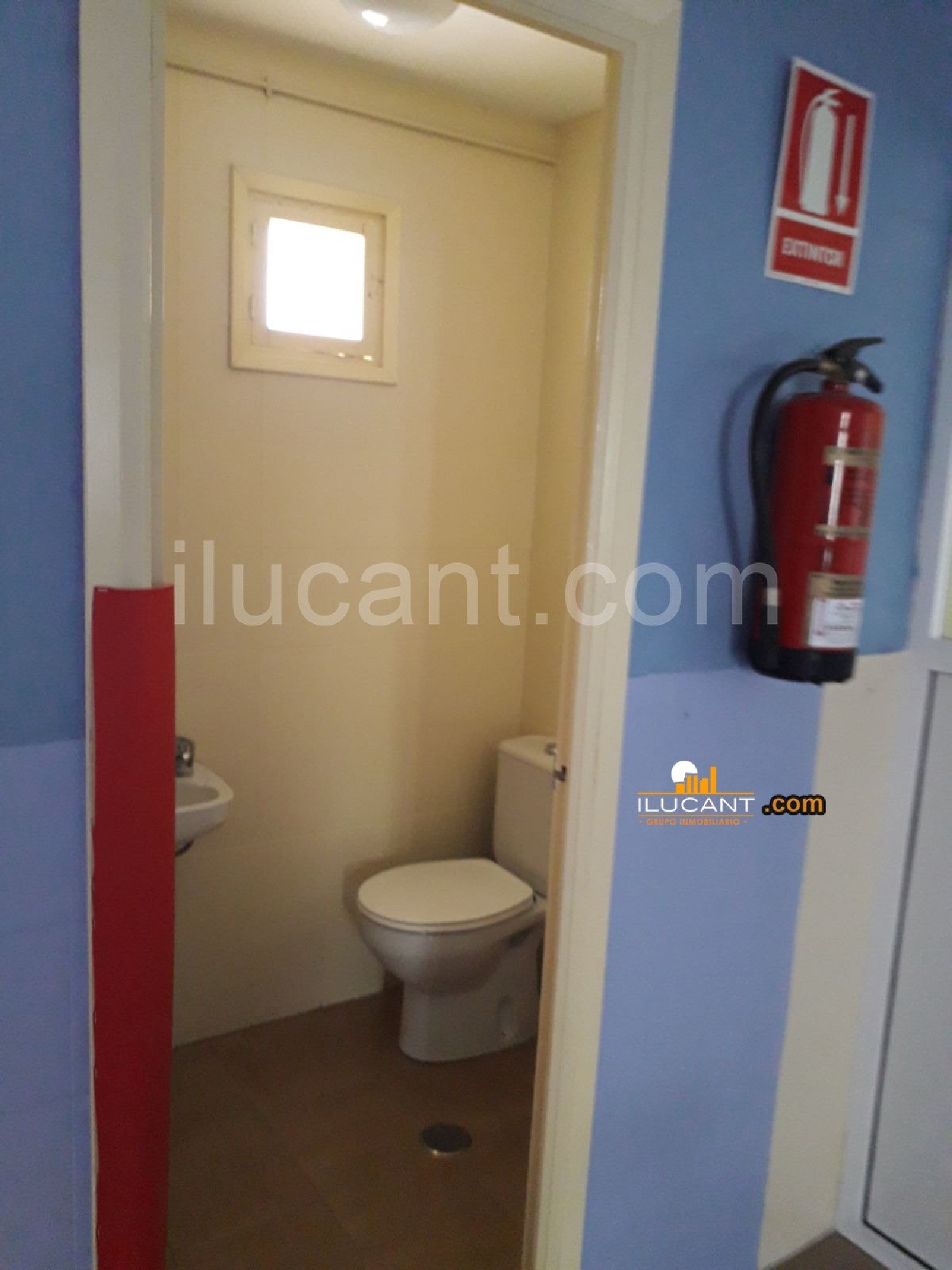  till salu lokal Campoamor Alacantí 5