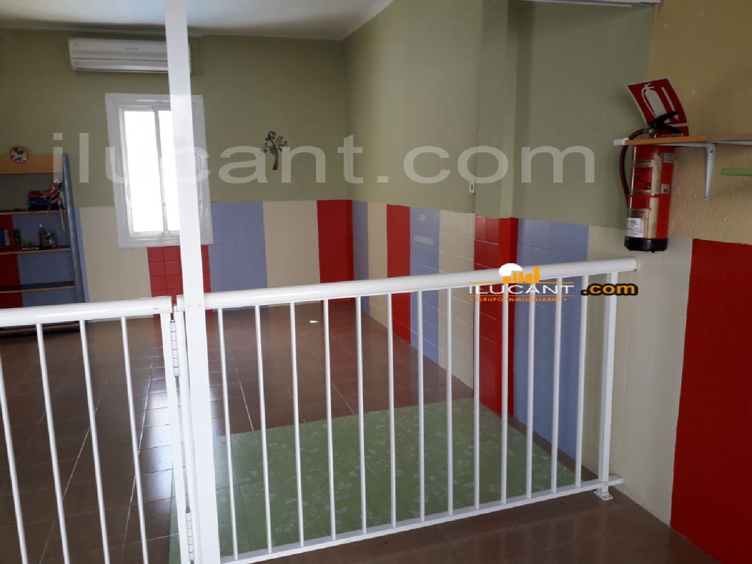  till salu lokal Campoamor Alacantí 1