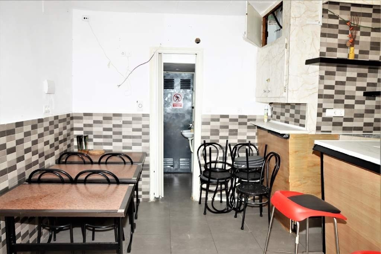  till salu lokal Can Serra Barcelonès 7