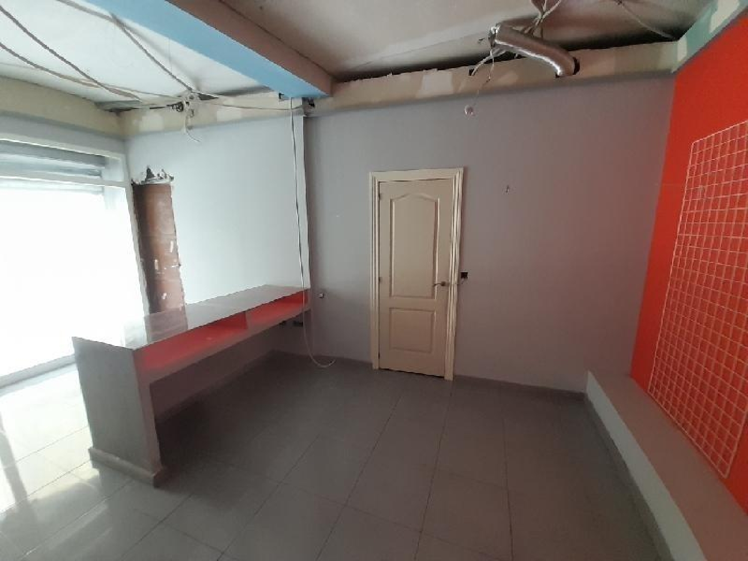  till salu lokal Carcaixent Ribera Alta 6