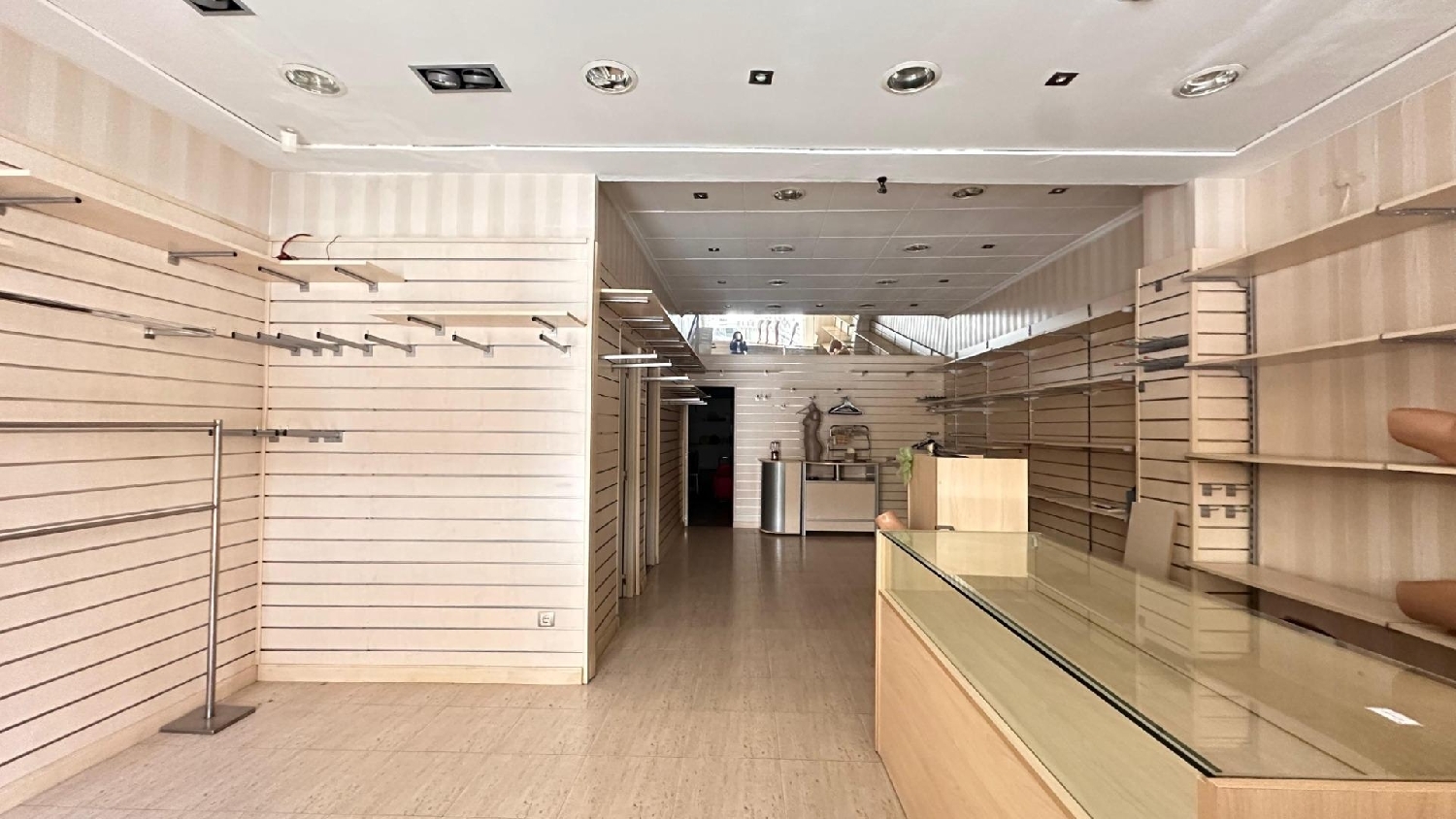 till salu lokal Carlet Ribera Alta 2