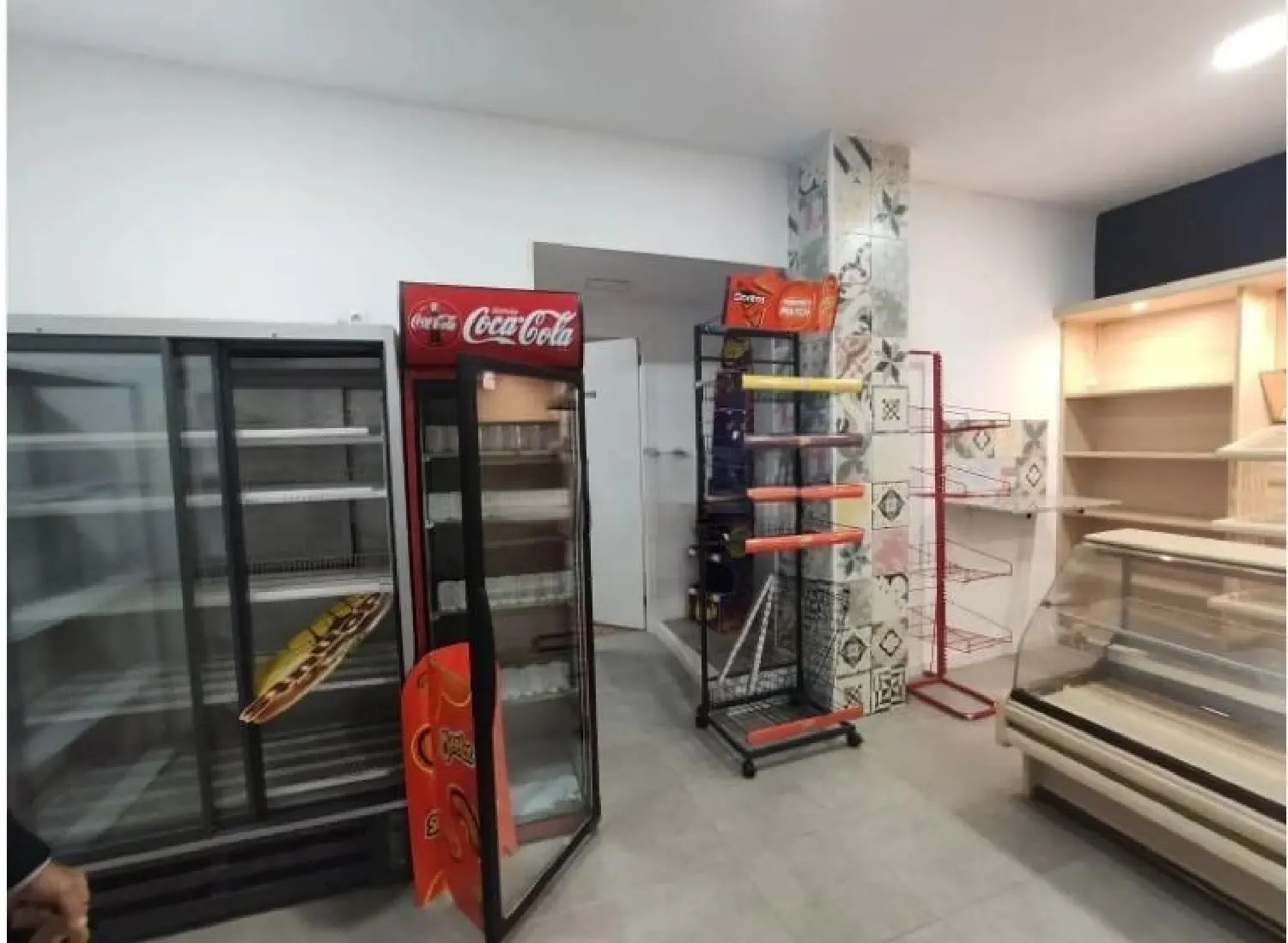 till salu lokal Carolinas Alacantí 3