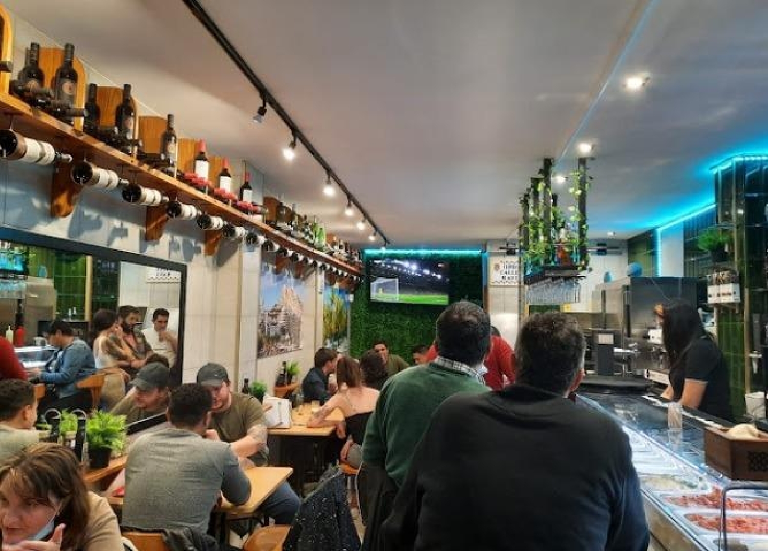  till salu lokal Carolinas Alacantí 4