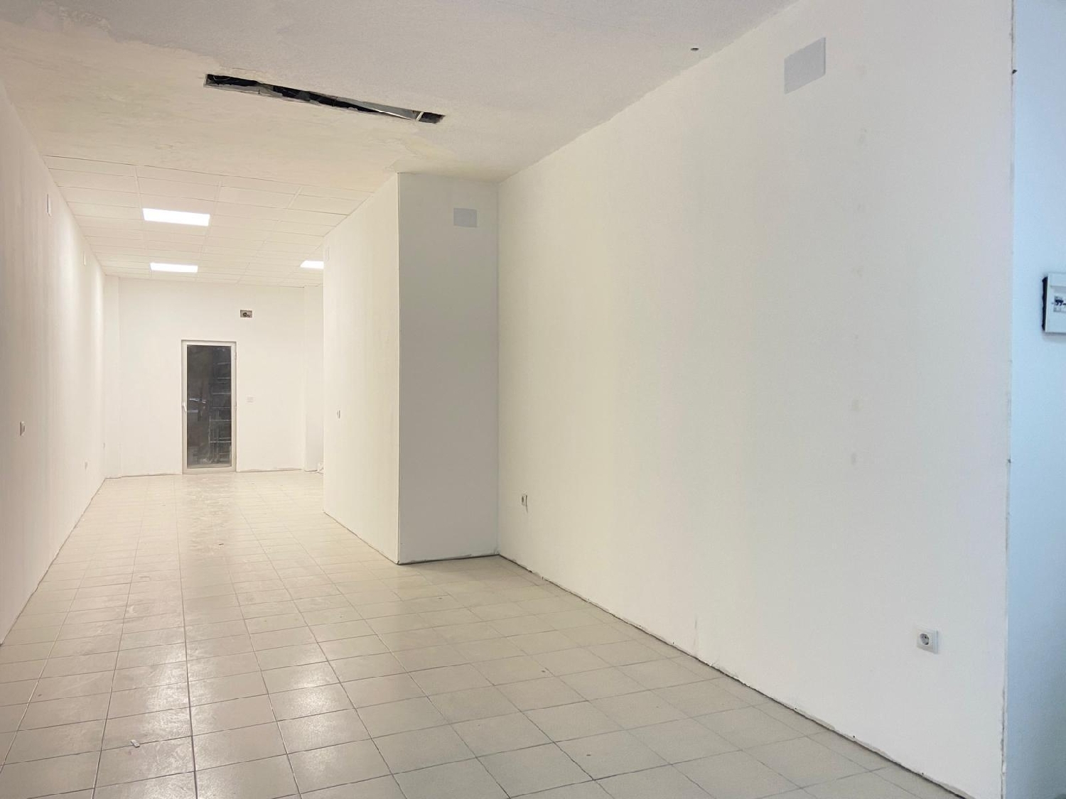  till salu lokal Carolinas Alacantí 1