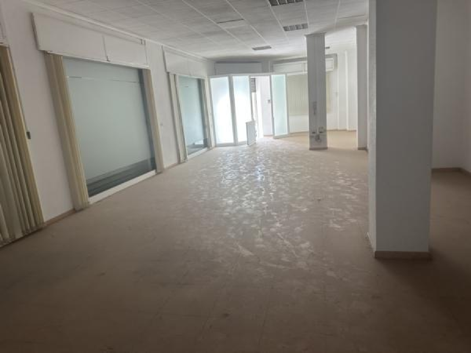  till salu lokal Manya Vinalopó Mitjà 2