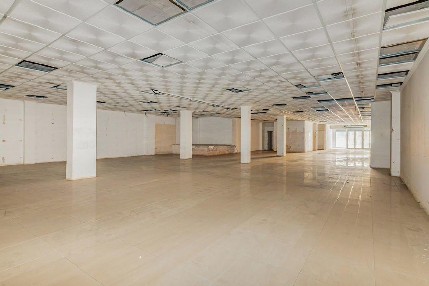 till salu lokal Castellón Centro 12001 Plana Alta 3
