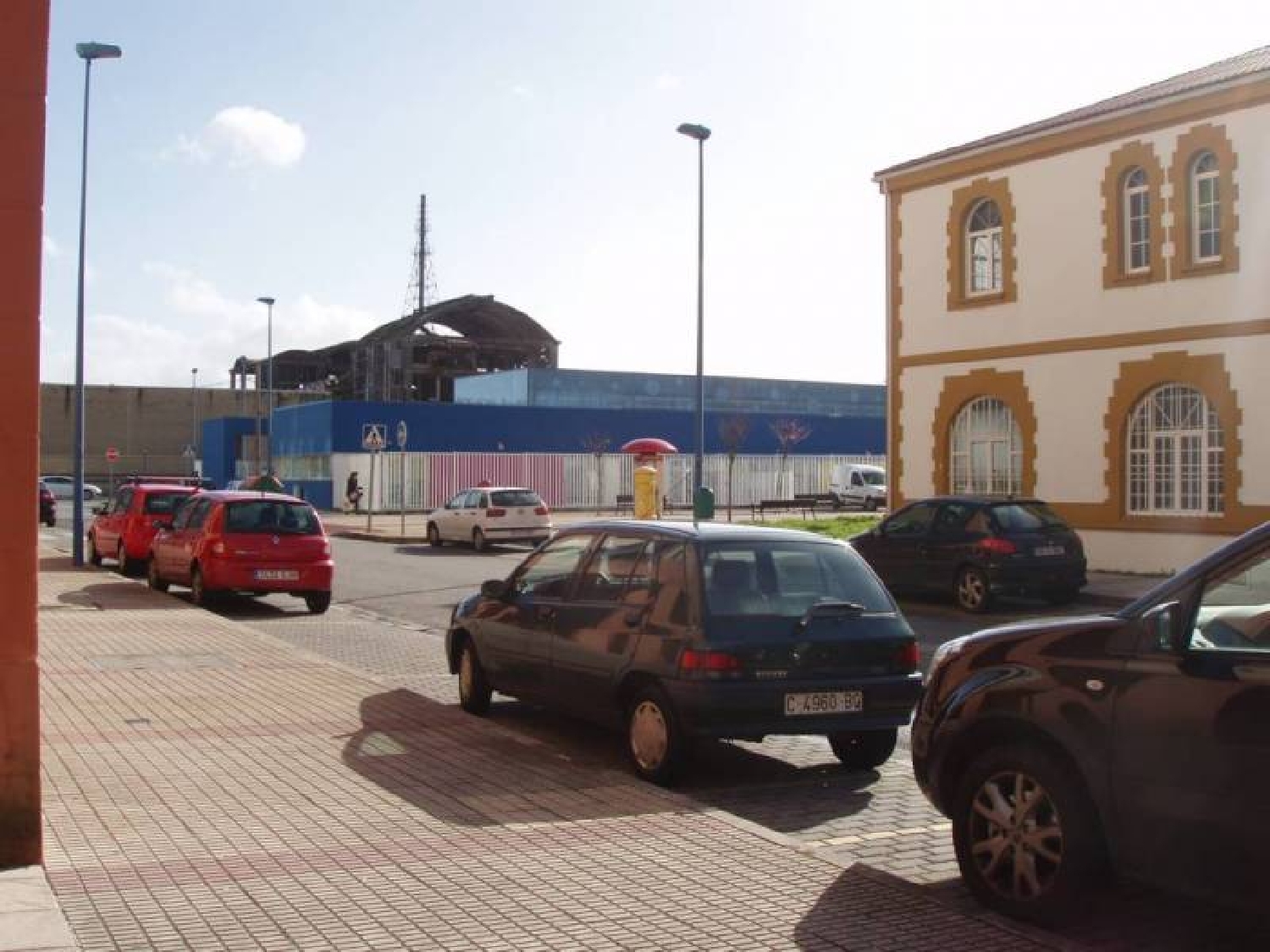 till salu lokal Castro Coruña 1