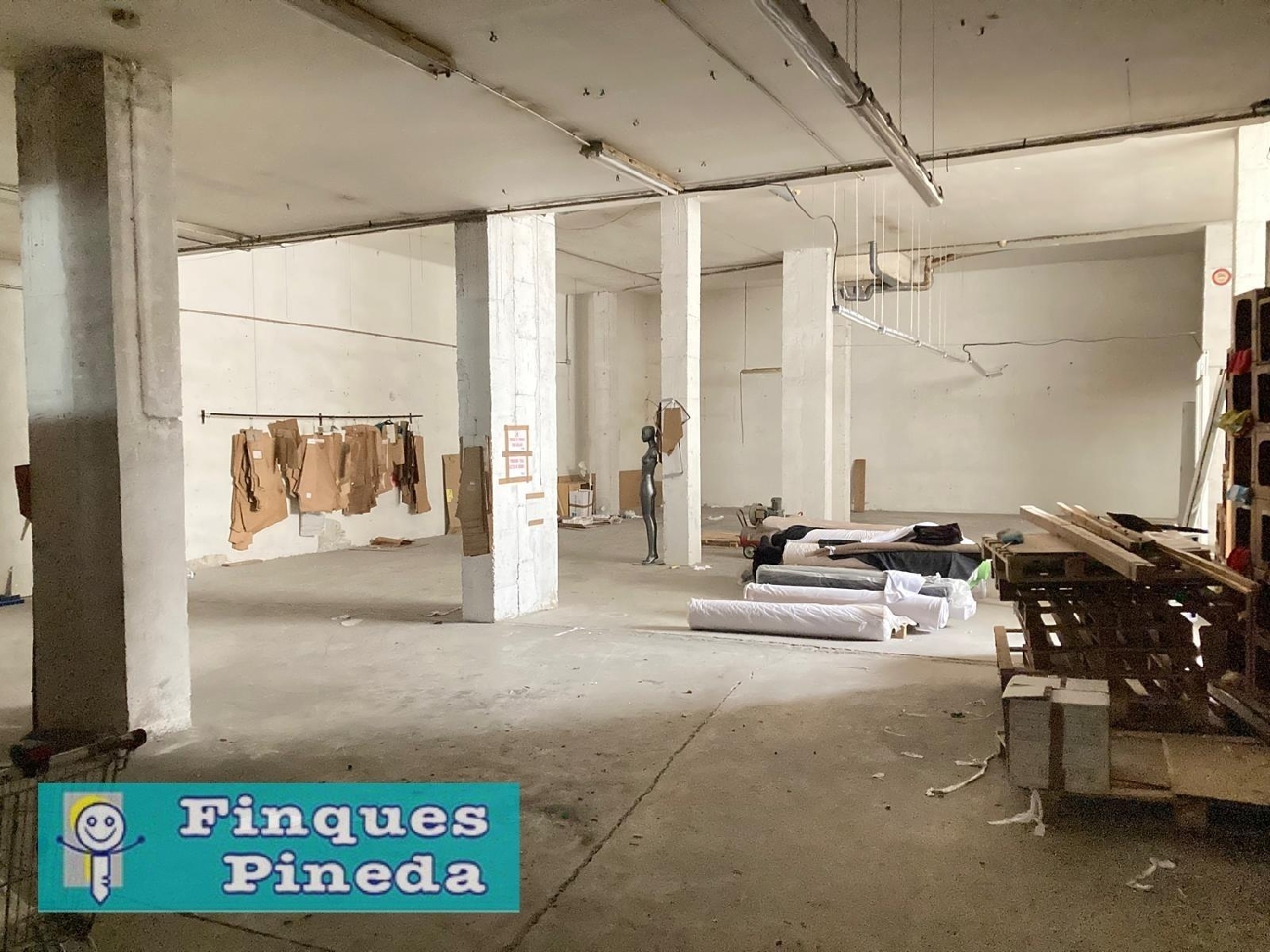  till salu lokal Cerdanyola Maresme 5
