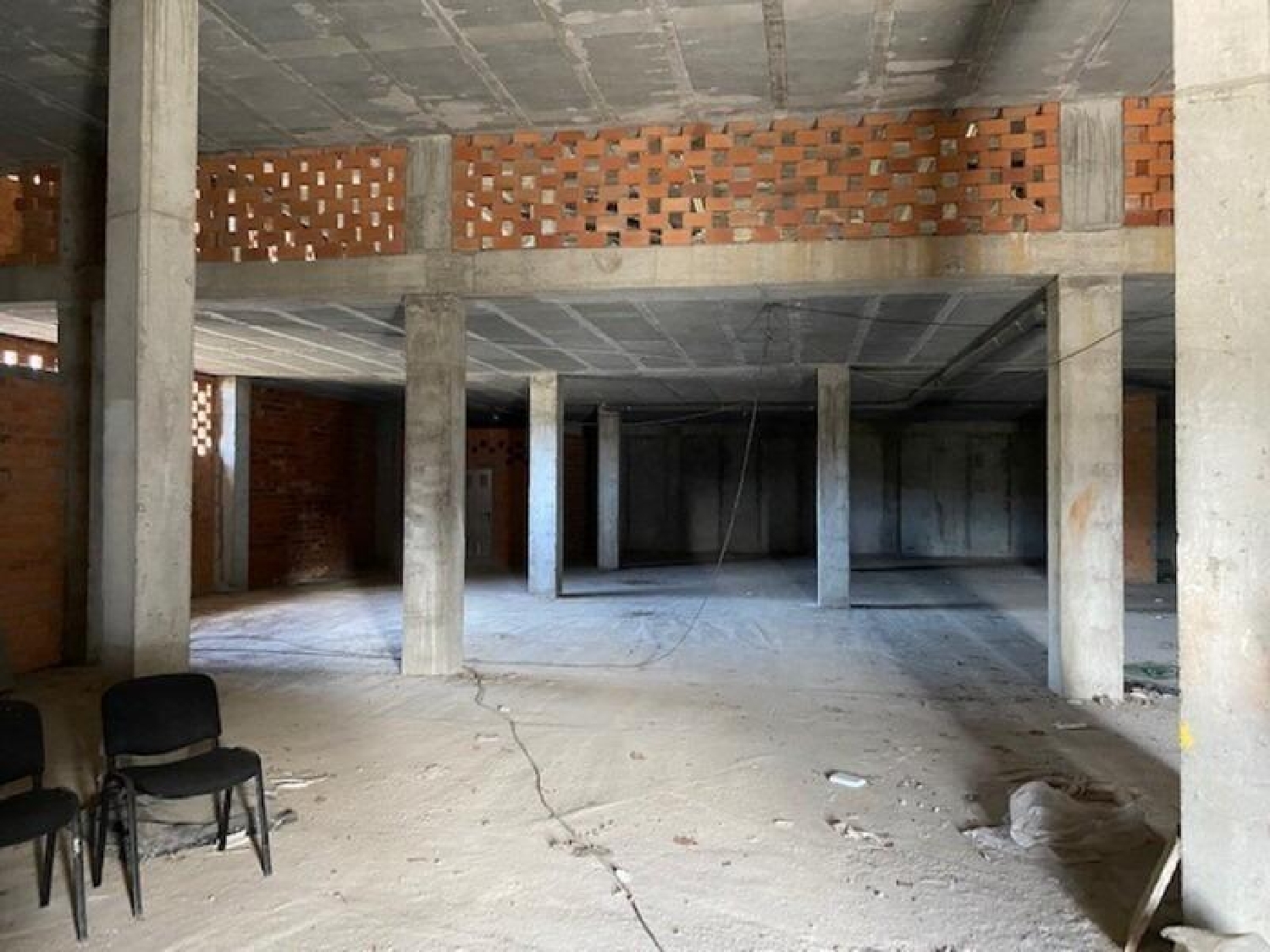  till salu lokal Cerdeira Paradanta 5