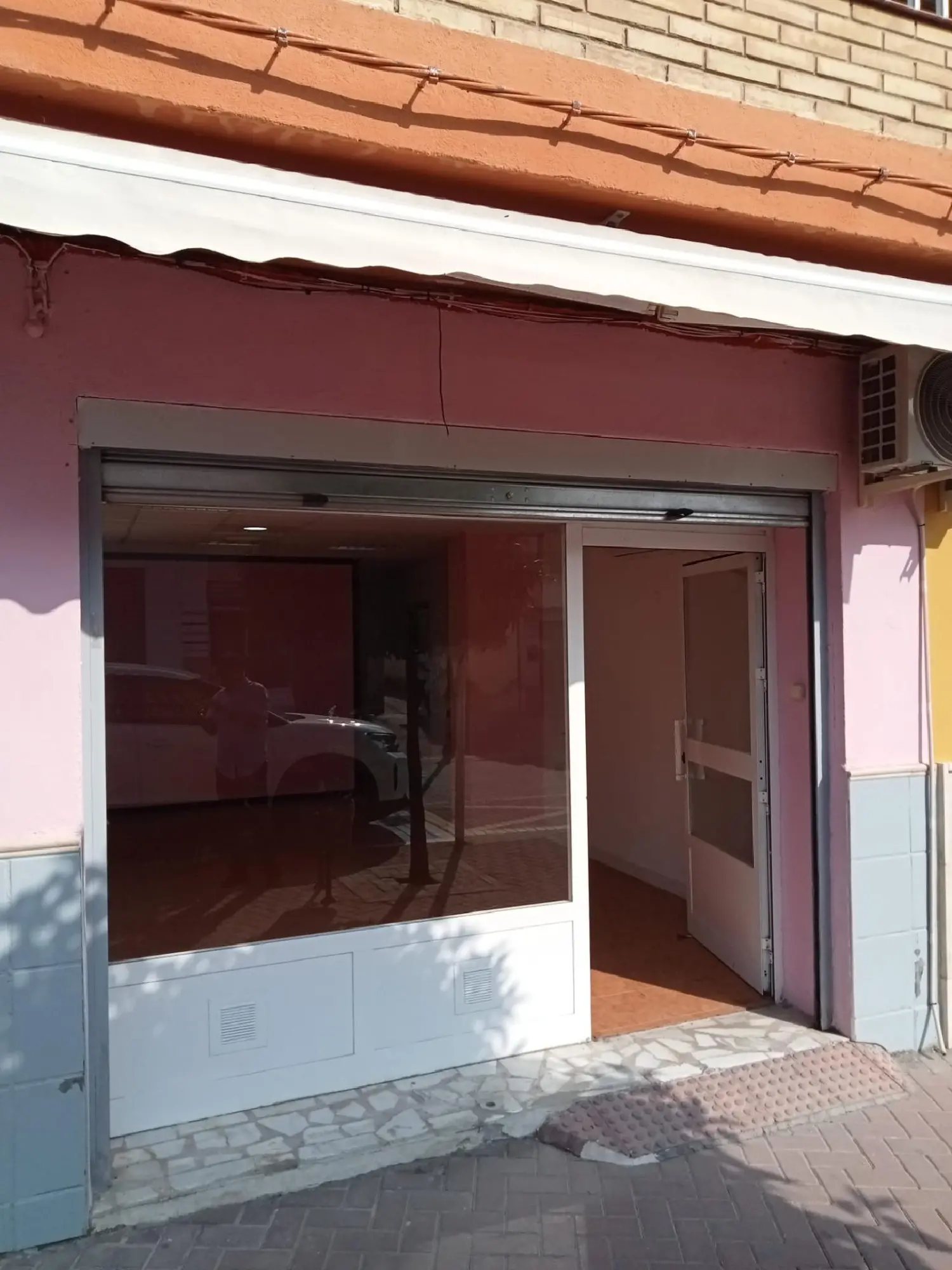 till salu lokal Churriana De La Vega Vega De Granada 3