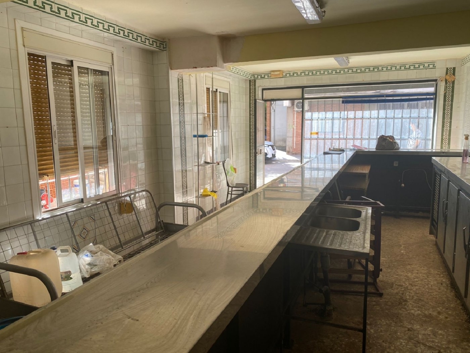 till salu lokal Ciudad Jardín Córdoba 2