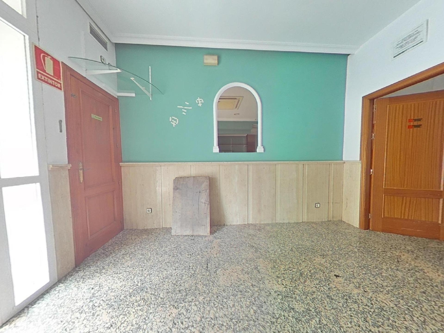  till salu lokal Ciudad Jardín Córdoba 4