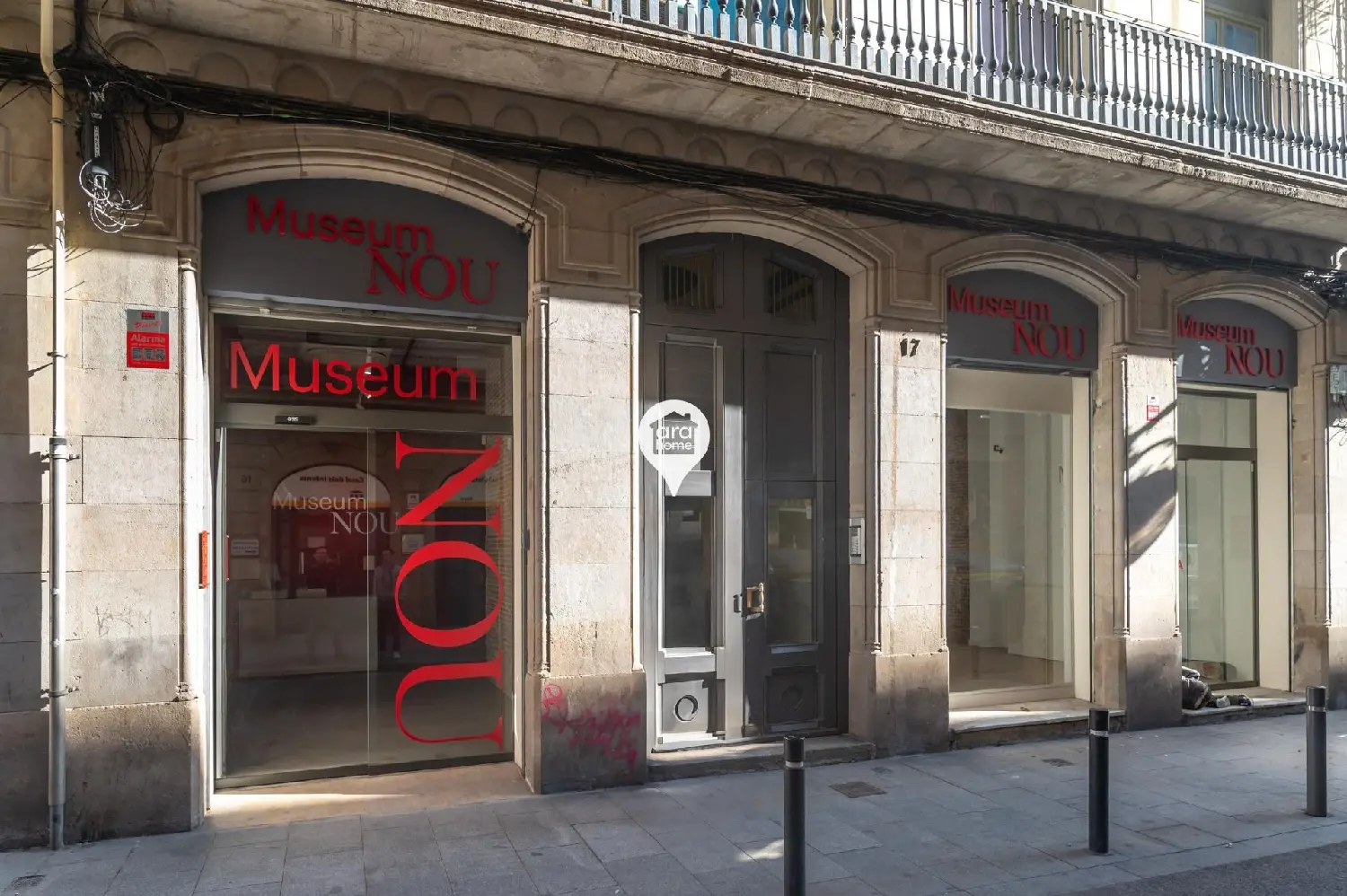  till salu lokal Ciutat Vella-Raval Barcelonès 5