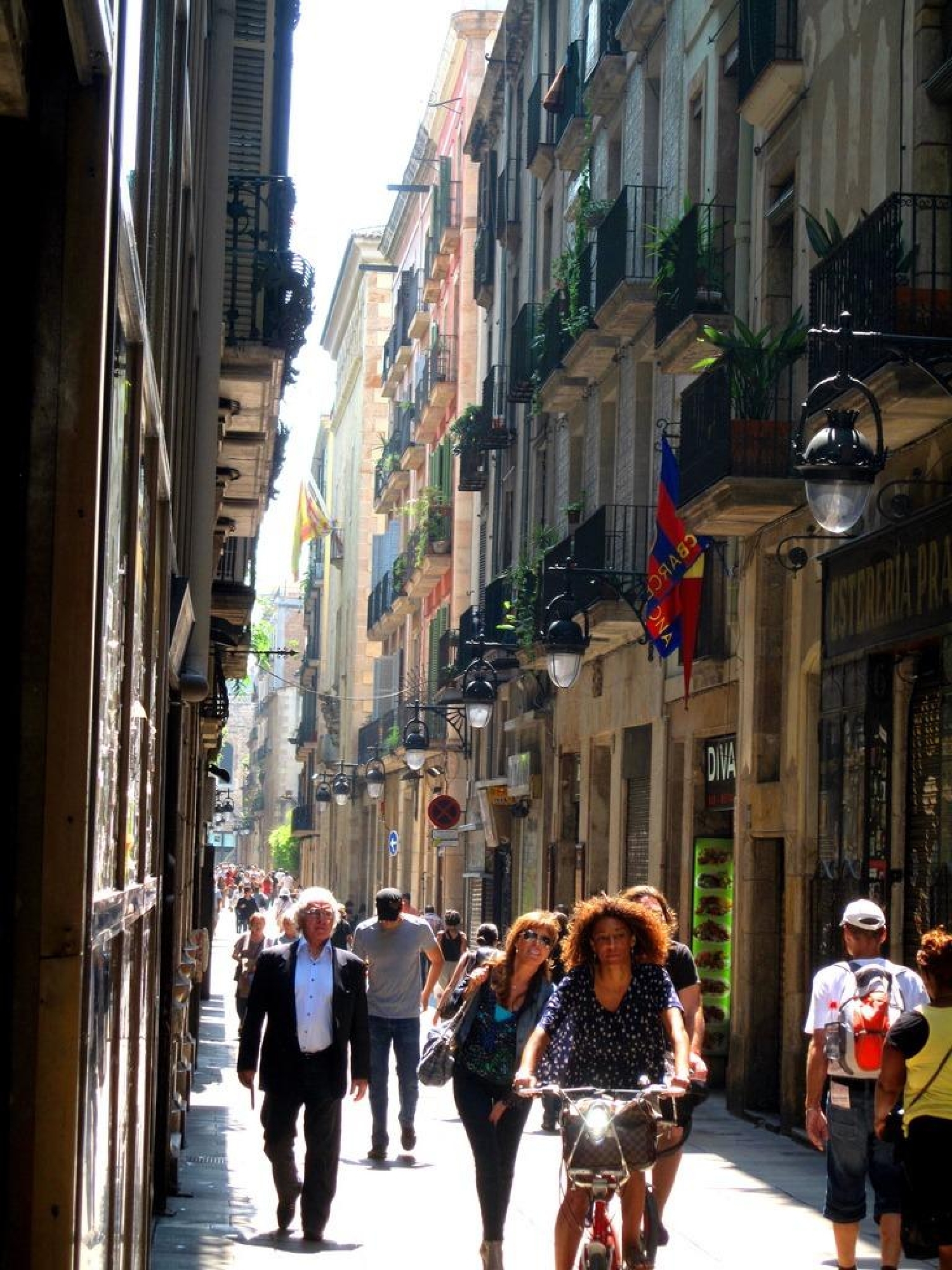  till salu lokal Ciutat Vella-Raval Barcelonès 7