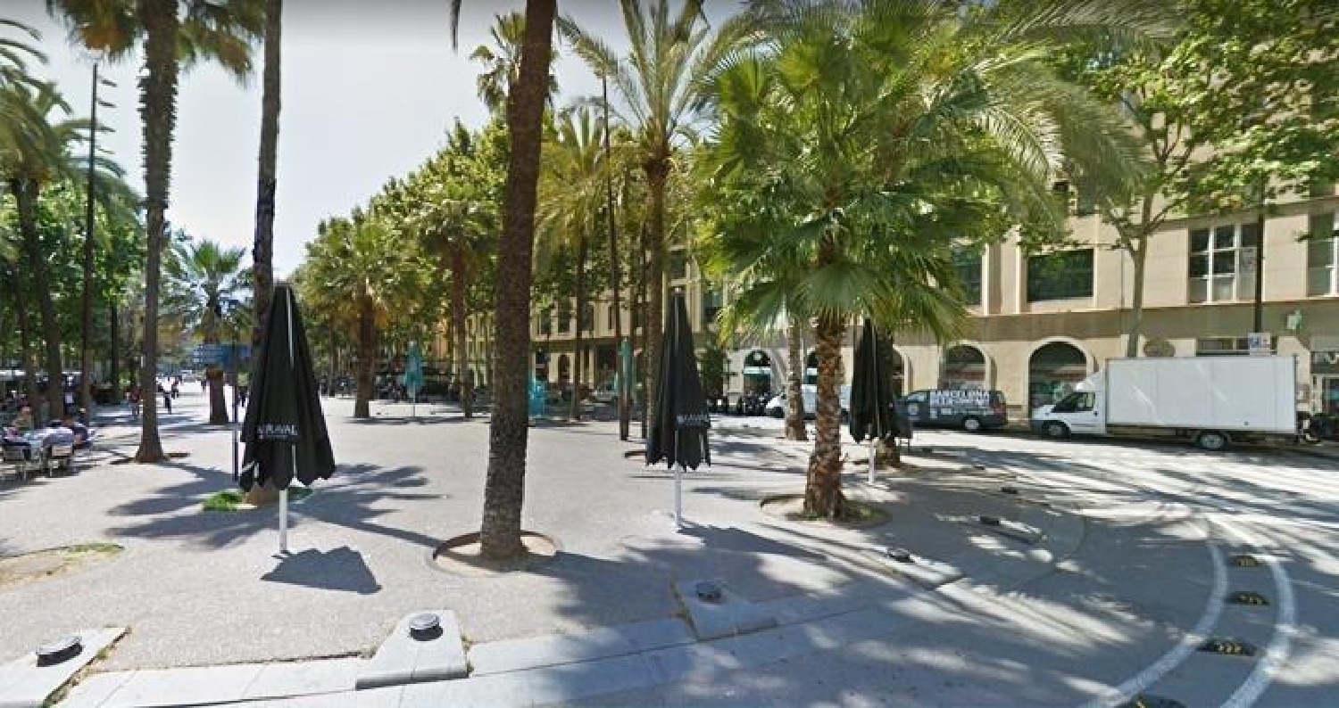  till salu lokal Ciutat Vella-Raval Barcelonès 8