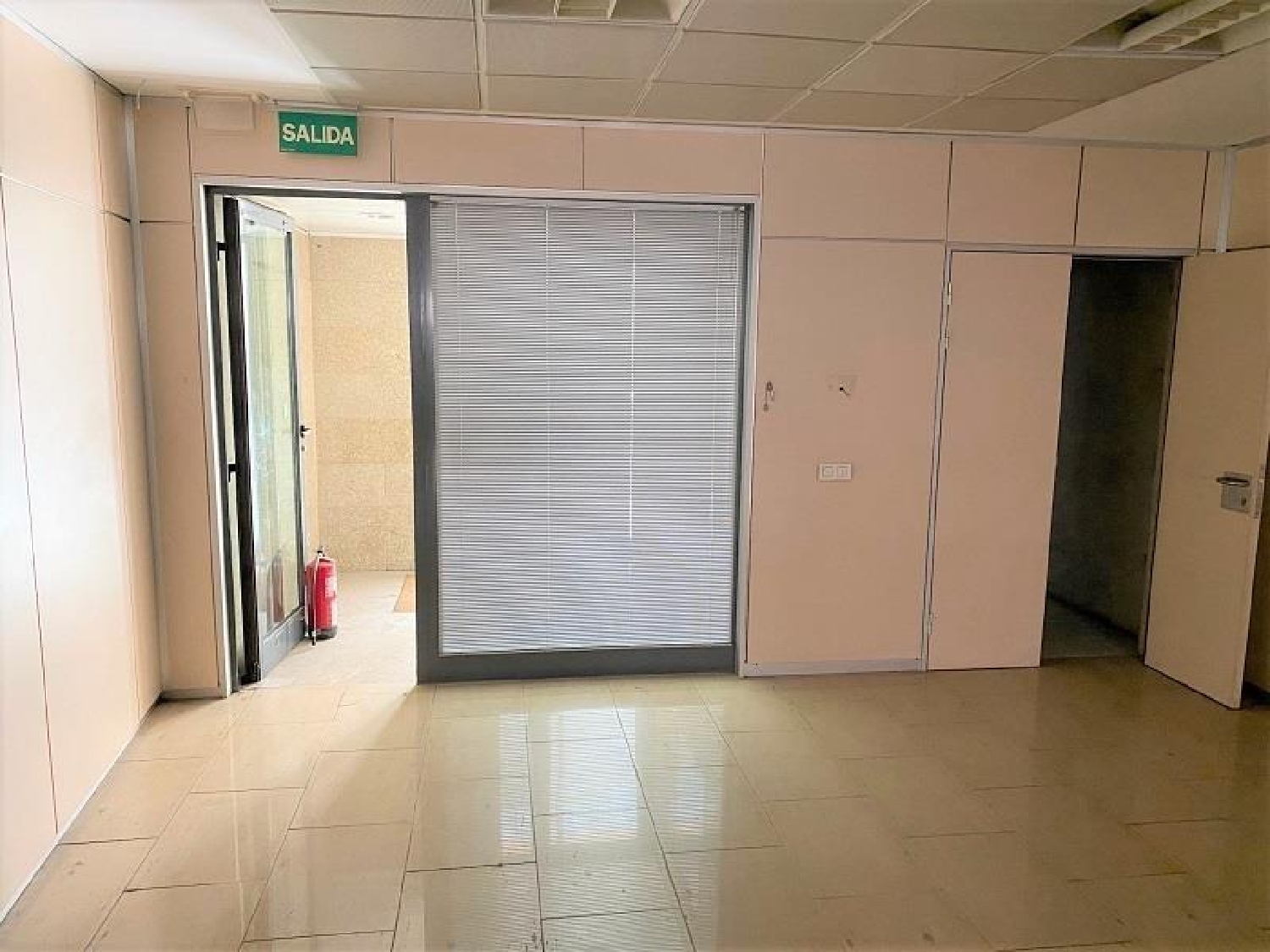  till salu lokal Ciutat Vella Sant Francesc Valencia 8