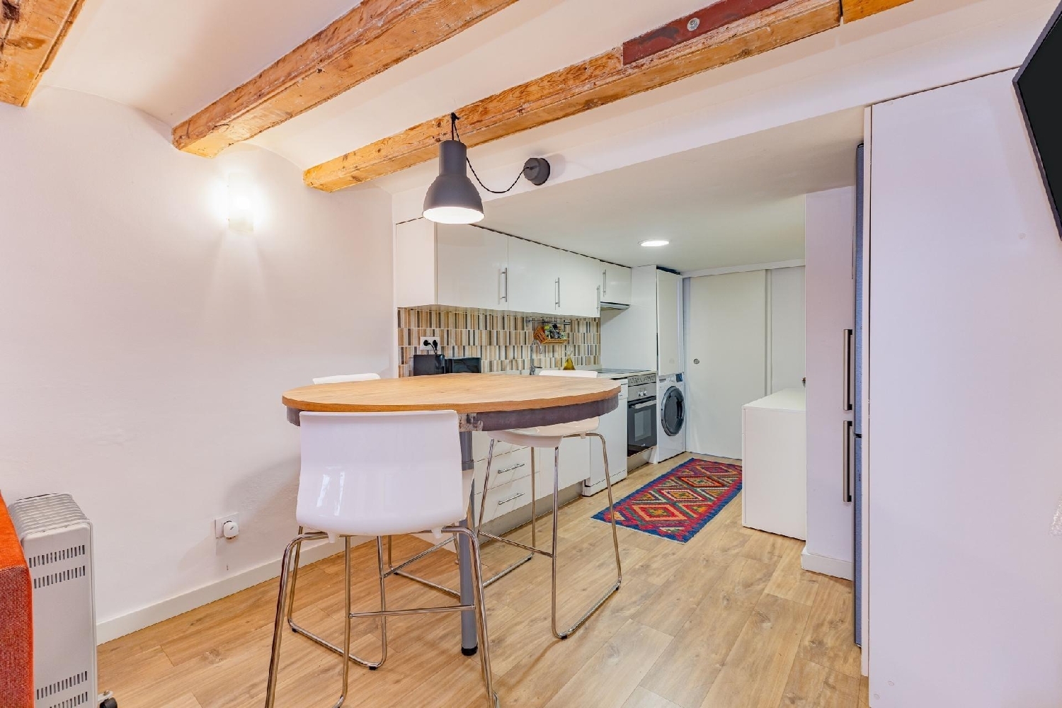  till salu lokal Ciutat Vella-Raval Barcelonès 4