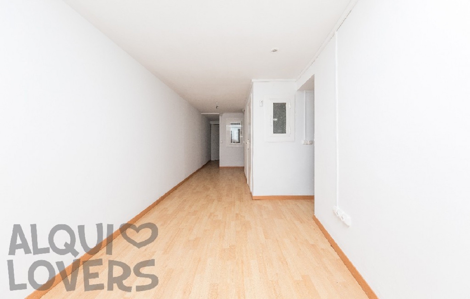  till salu lokal Ciutat Vella-Raval Barcelonès 1