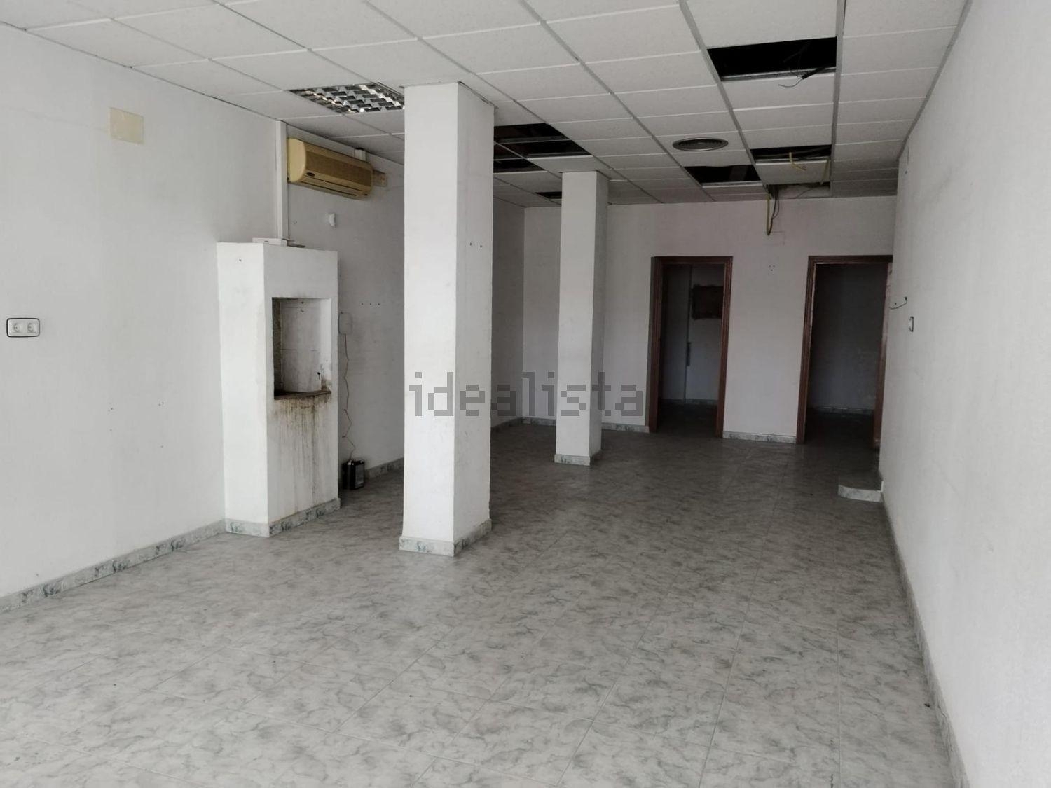  till salu lokal Club Campo Pino Badajoz 4
