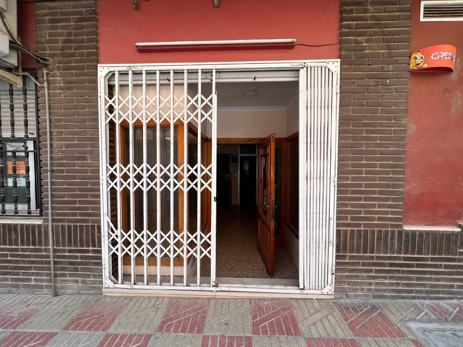till salu lokal Colonia Sta. Ana Ribera Alta 2