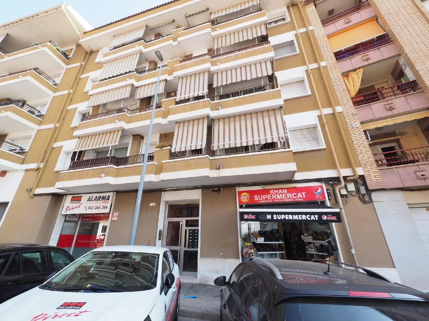  till salu lokal El Guix Bages 1
