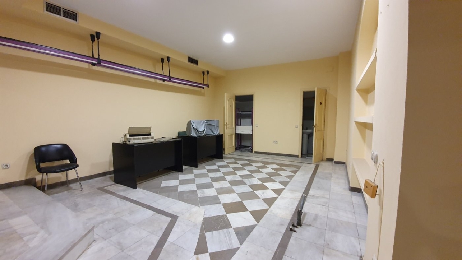till salu lokal Córdoba Centro 14008 Córdoba 2