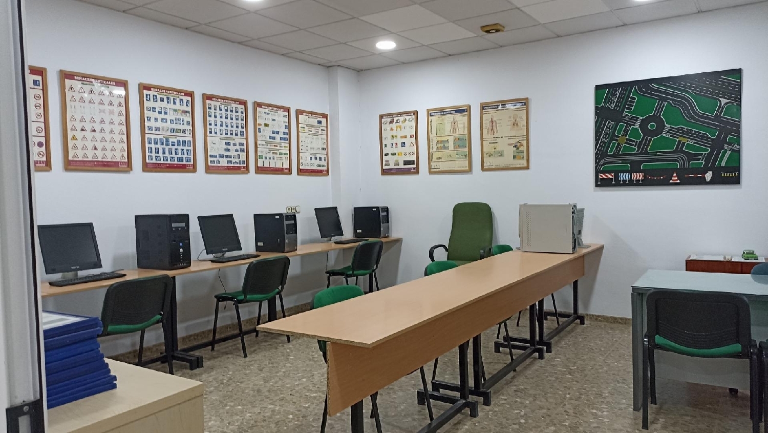 till salu lokal Córdoba Sureste 14010 Córdoba 2