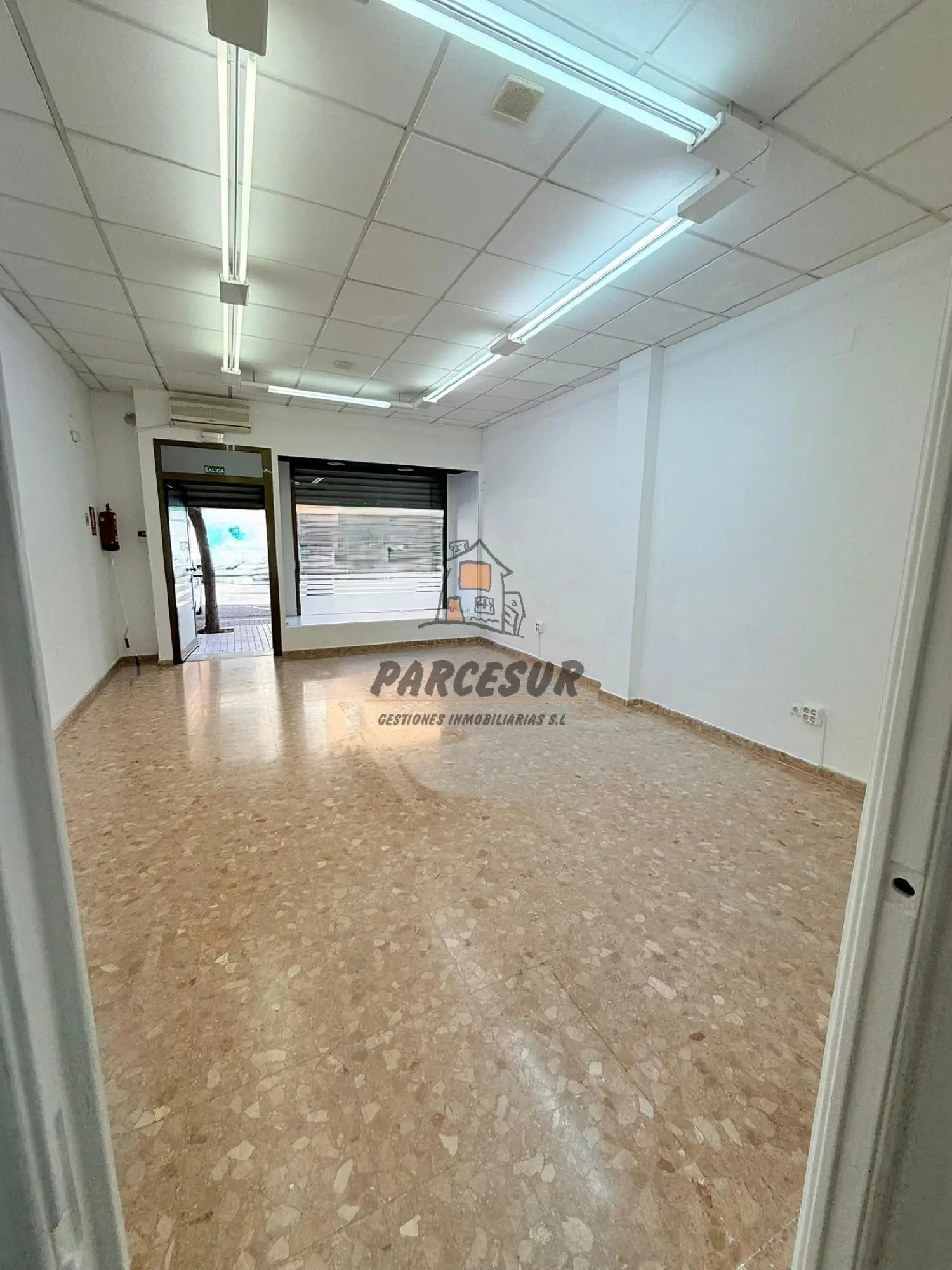  till salu lokal Córdoba Sureste 14010 Córdoba 1