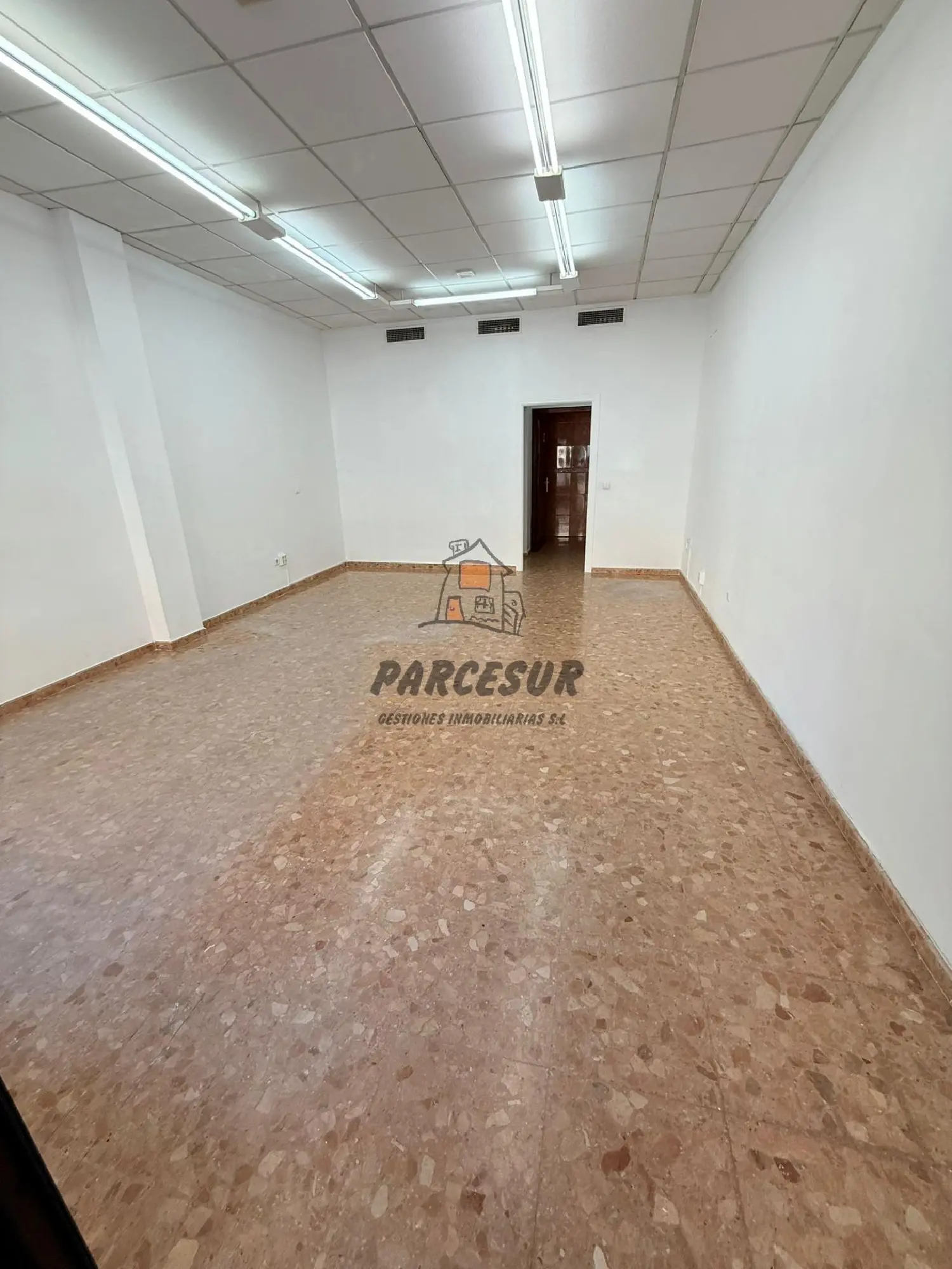 till salu lokal Córdoba Sureste 14010 Córdoba 2