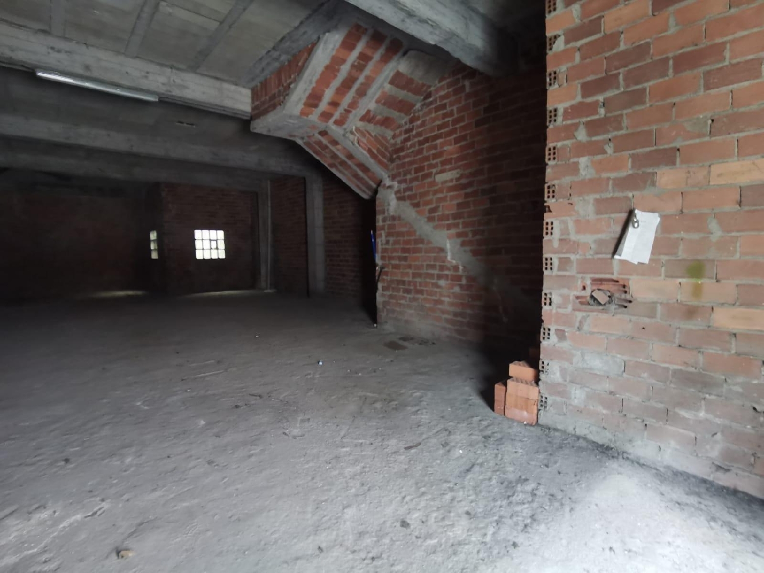  till salu lokal Cornaces Bergantiños 3