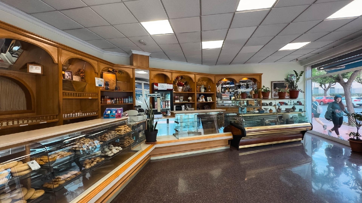  till salu lokal Coves De Boronat Alacantí 8