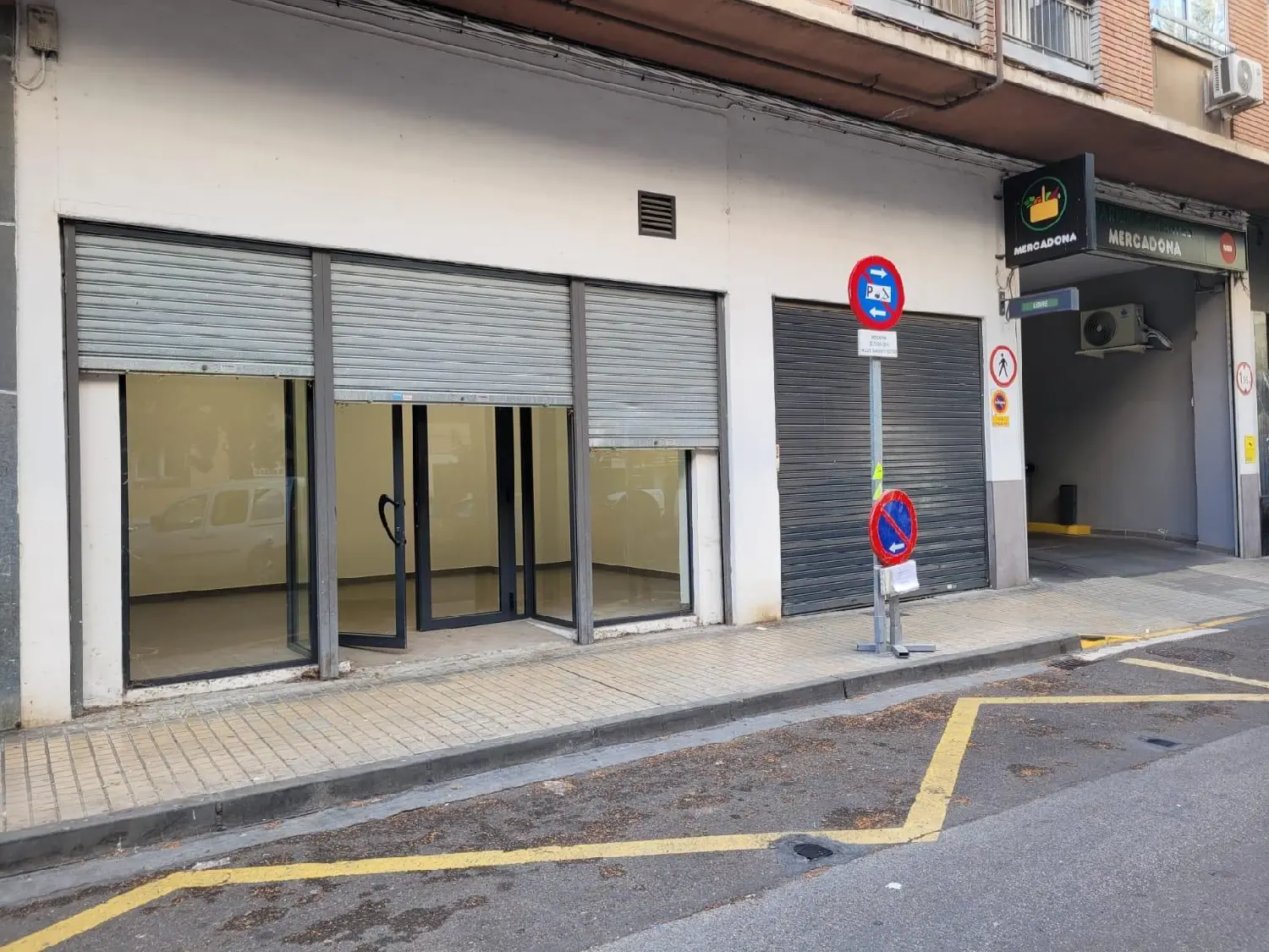 till salu lokal Delicias 50017 D.C. Zaragoza 2