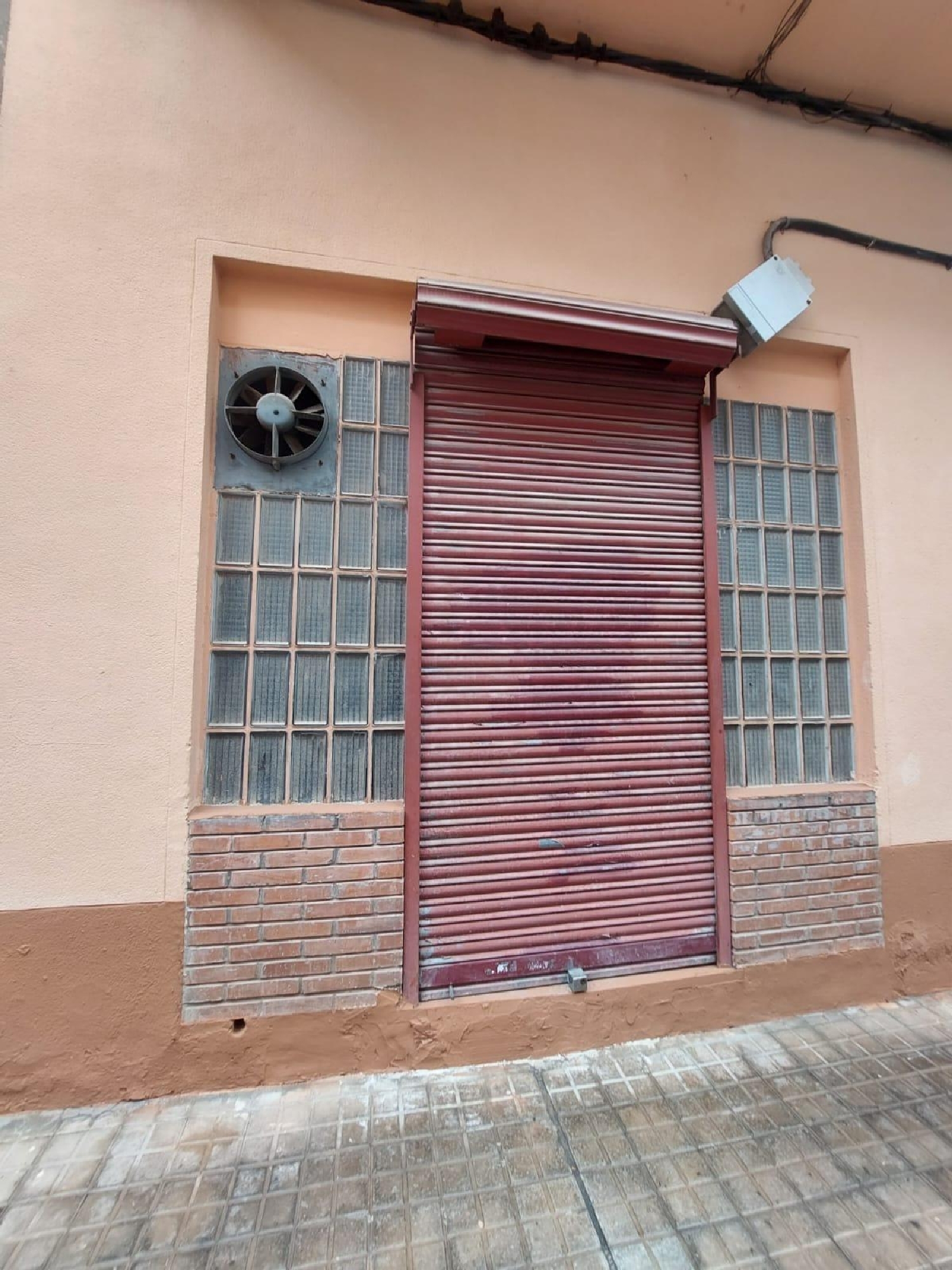 till salu lokal Delicias 50010 D.C. Zaragoza 2
