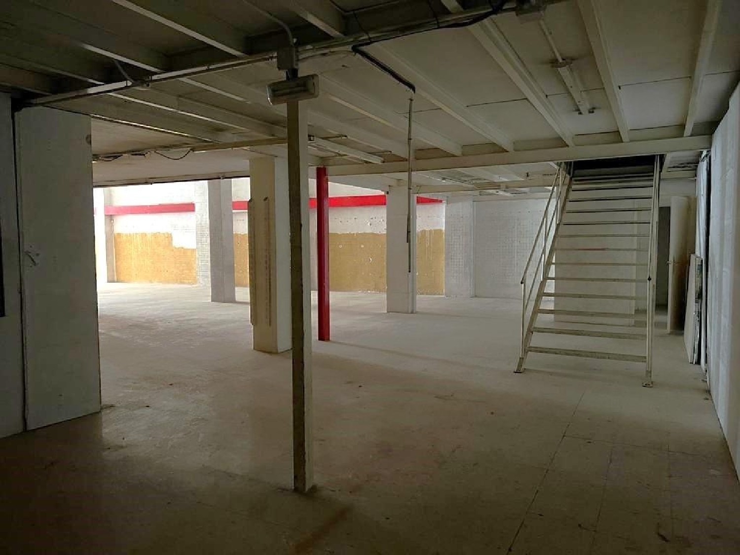  till salu lokal Delicias 50017 D.C. Zaragoza 5