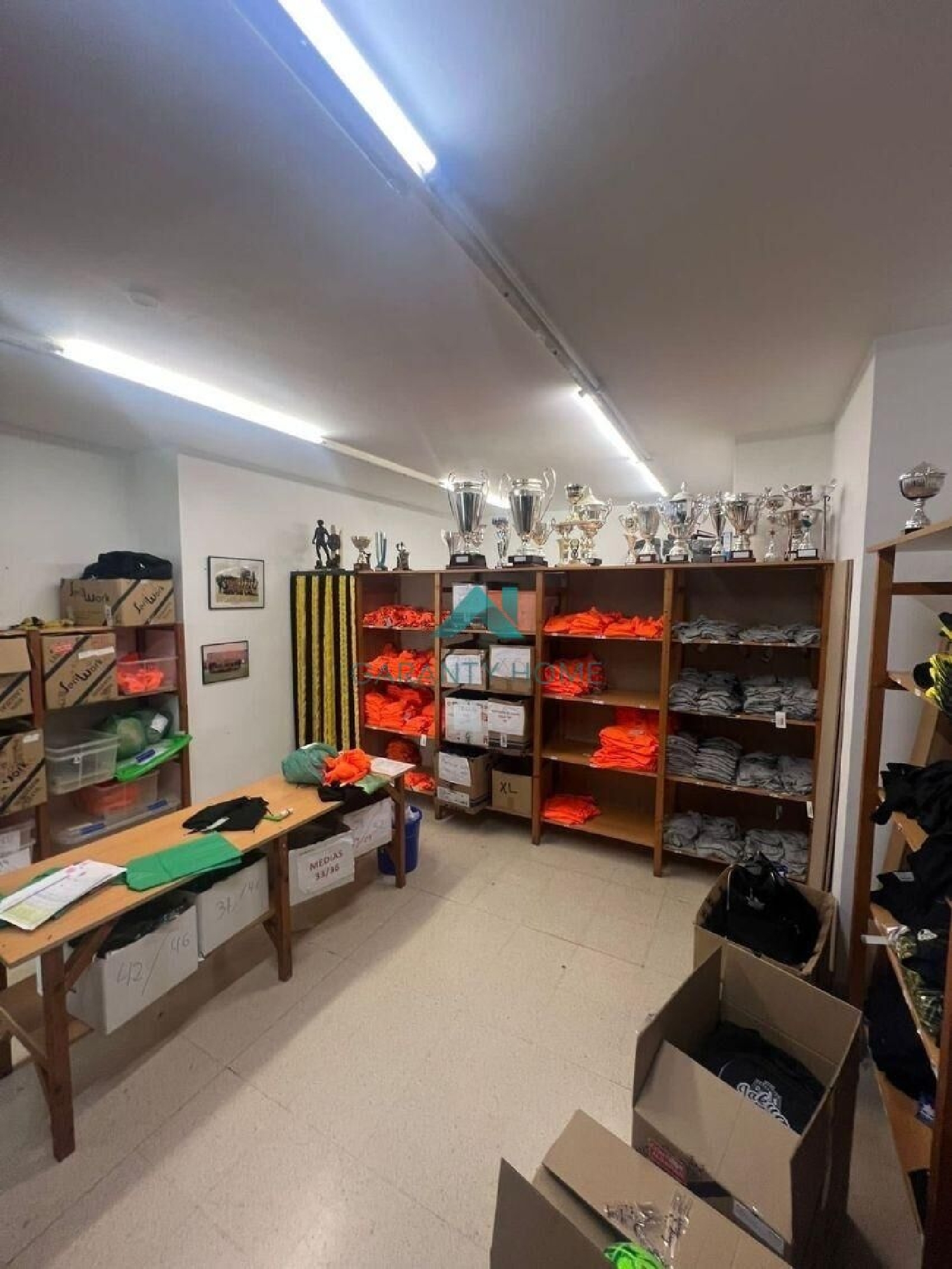  till salu lokal Ehari Ali Gobeo Sansomendi Vitoria-Gasteiz 7