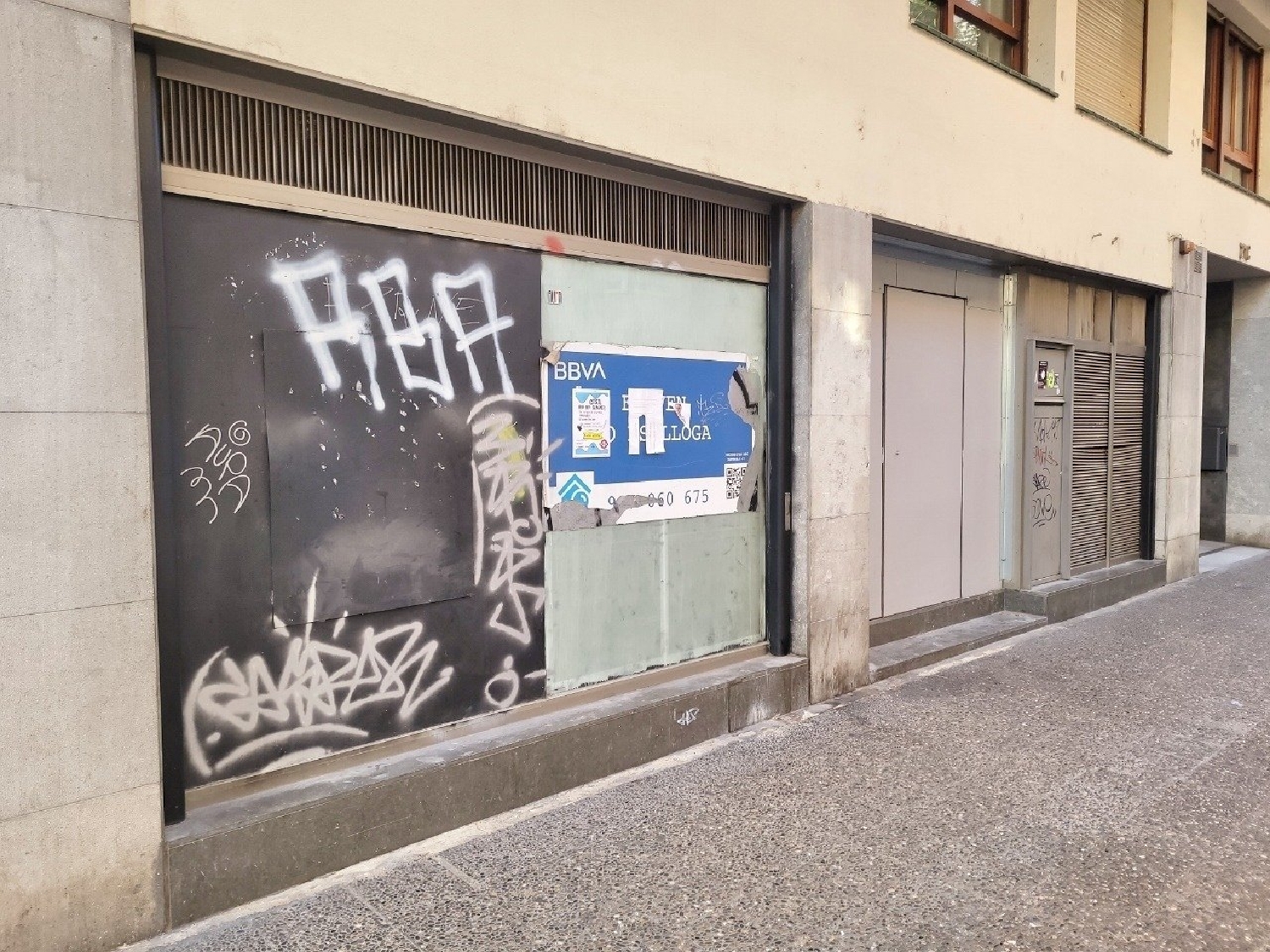 till salu lokal Eixample Nord Gironès 2