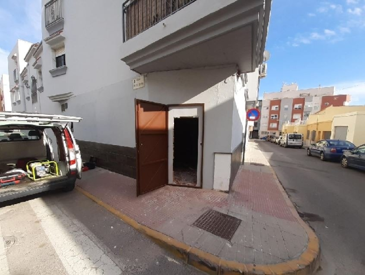  till salu lokal El Canalillo Poniente Almeriense 1