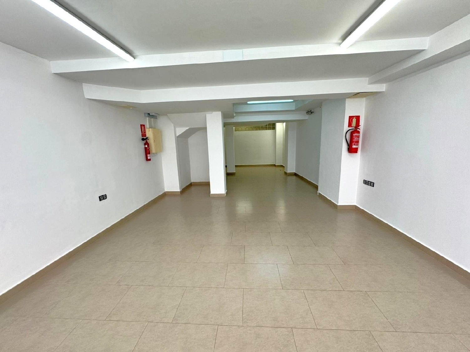 till salu lokal El Francaset Tarragonès 7