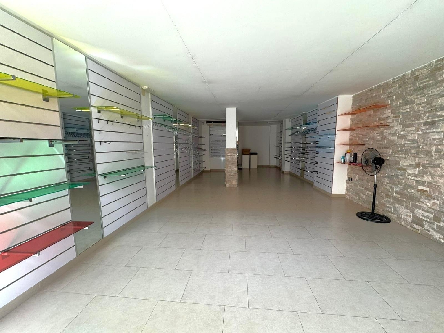  till salu lokal El Francaset Tarragonès 2