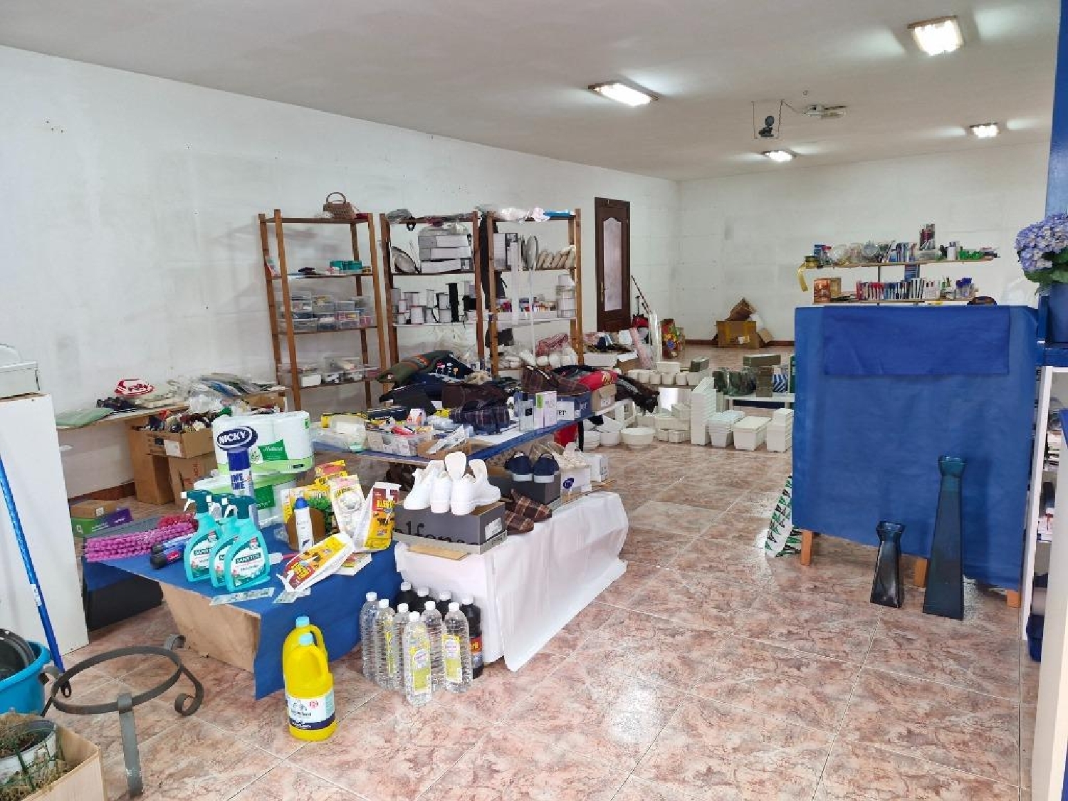  till salu lokal El Meson Besaya 7
