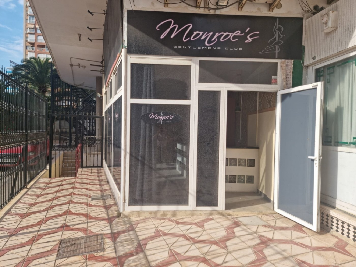 till salu lokal El Palmera-Urbanova-Tabarca Alacantí 3