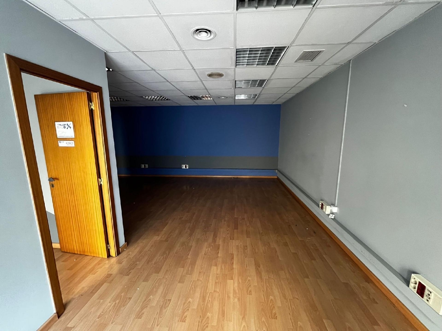 till salu lokal El Pas De La Casa Encamp 3