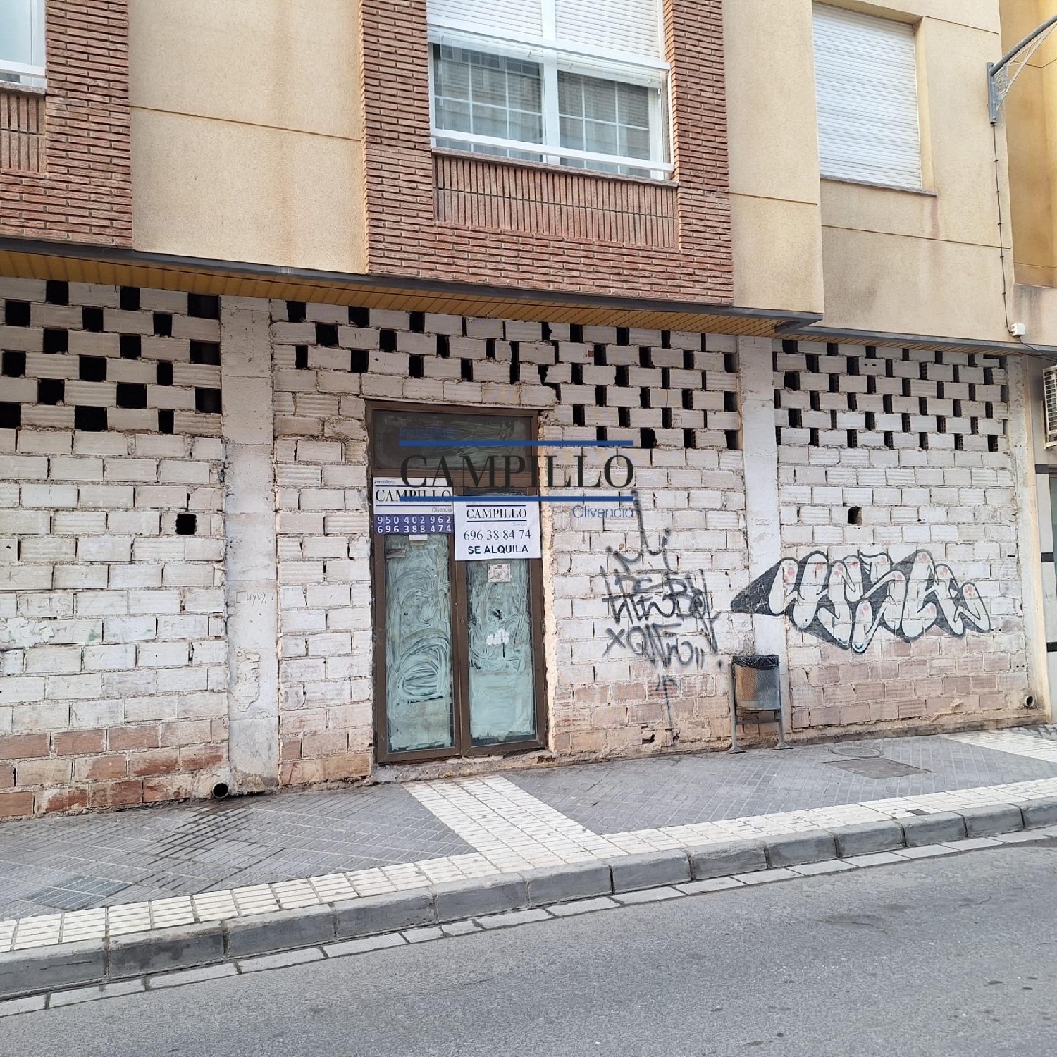  till salu lokal El Patio Poniente Almeriense 5