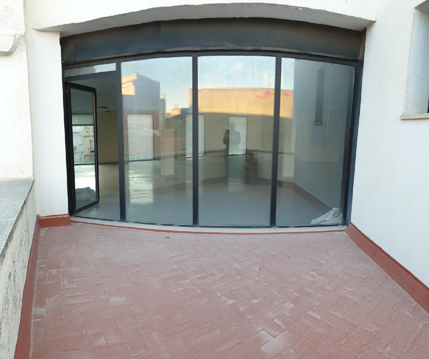  till salu lokal El Perelló Baix Ebre 5