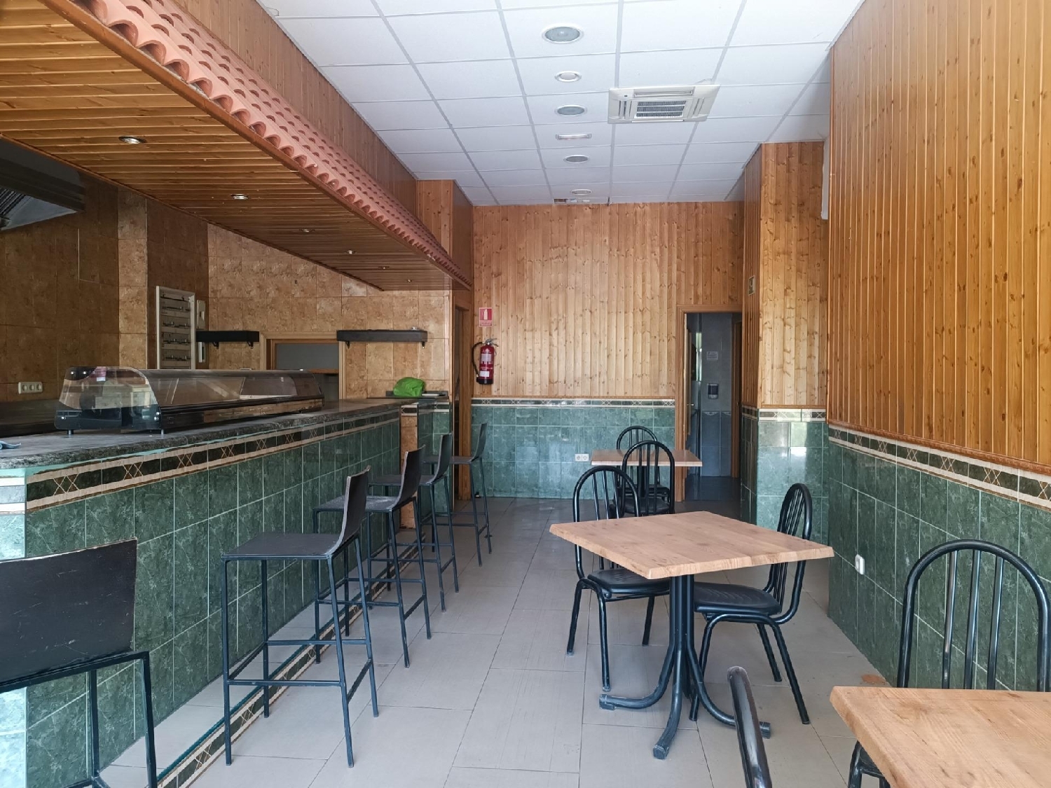 till salu lokal El Piul Cuenca Del Henares 3