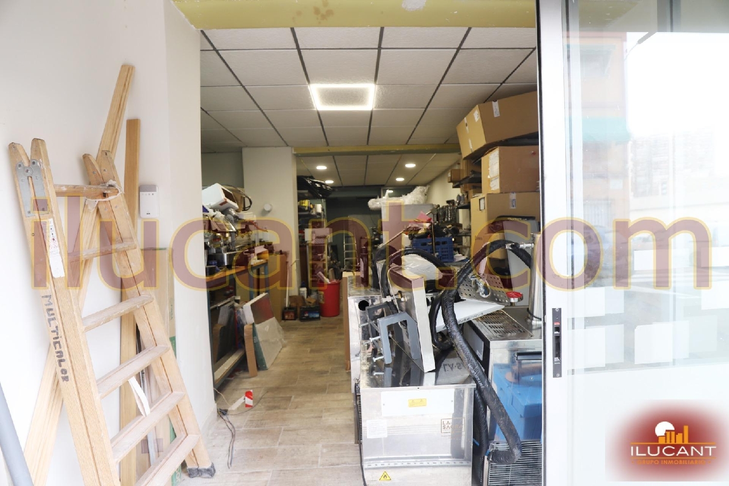  till salu lokal La Alcoraya Alacantí 6