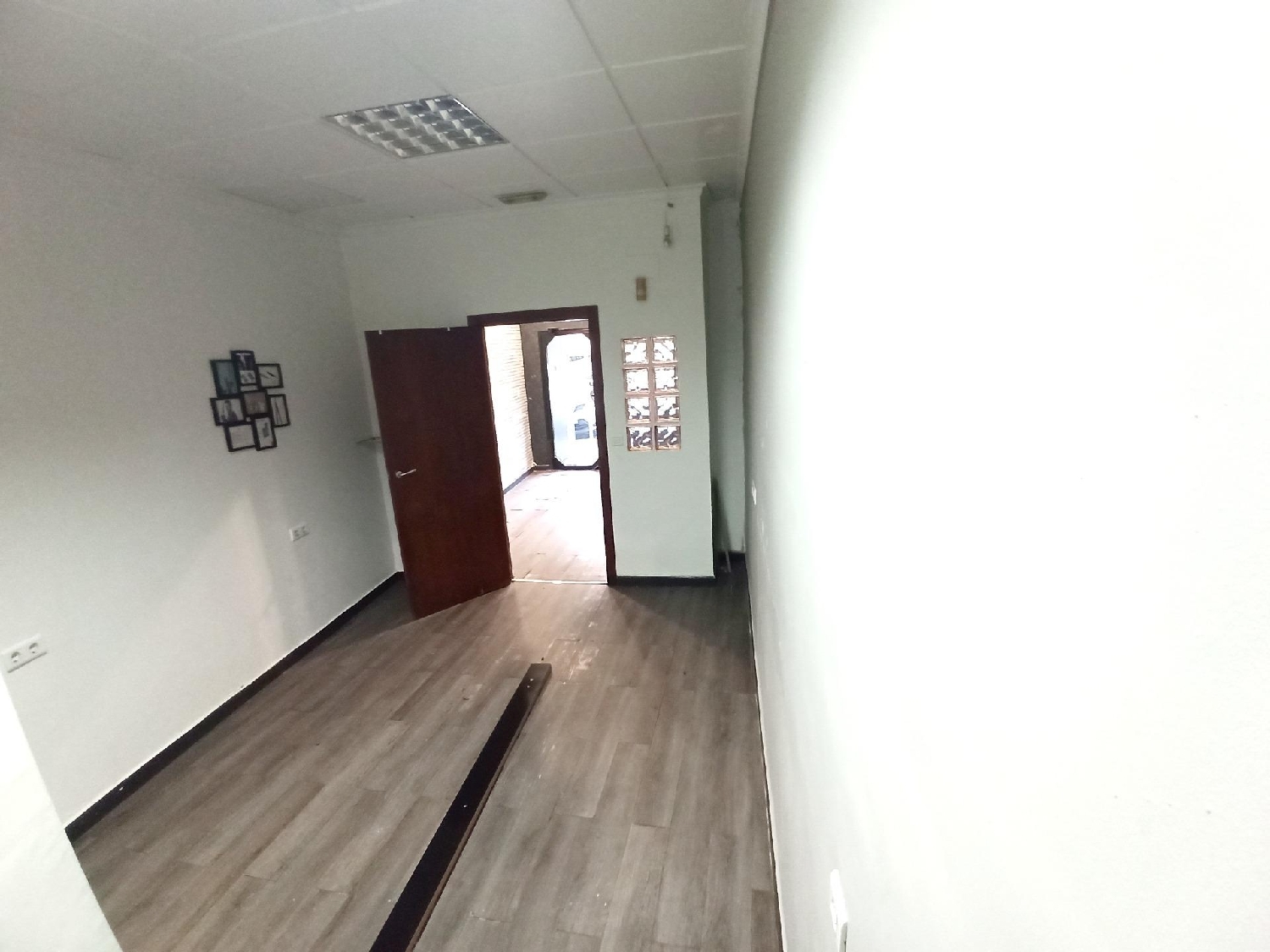  till salu lokal El Pla De Corbera Ribera Alta 5