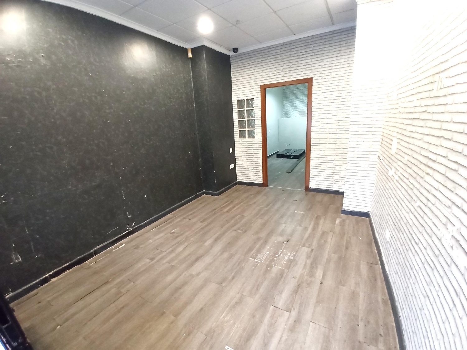 till salu lokal El Pla De Corbera Ribera Alta 2